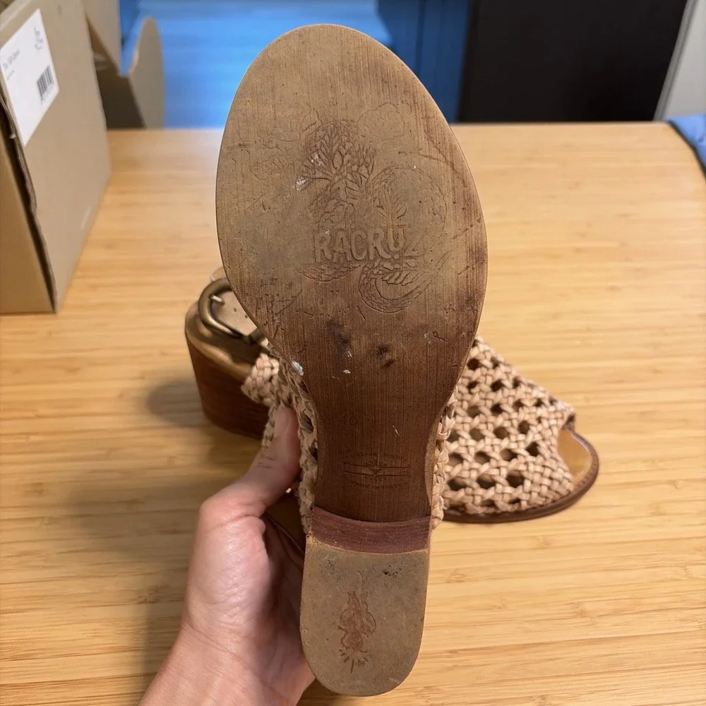 VERACRUZ Sandal Artisans Made in Spain Hive and Honey Sundance 40